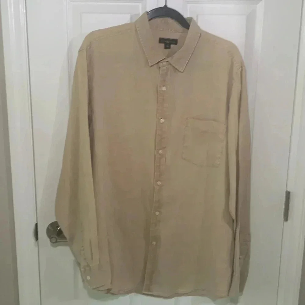 Club Room 100% cotton button-down, long sleeve men’s style shirt size XL